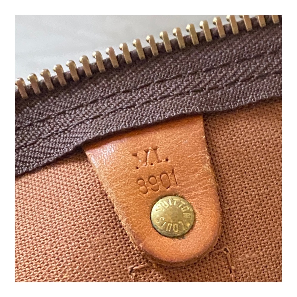 Louis Vuitton Monogram Canvas Keepall Travel Duffel with Vachetta Trim - Picture 10 of 13
